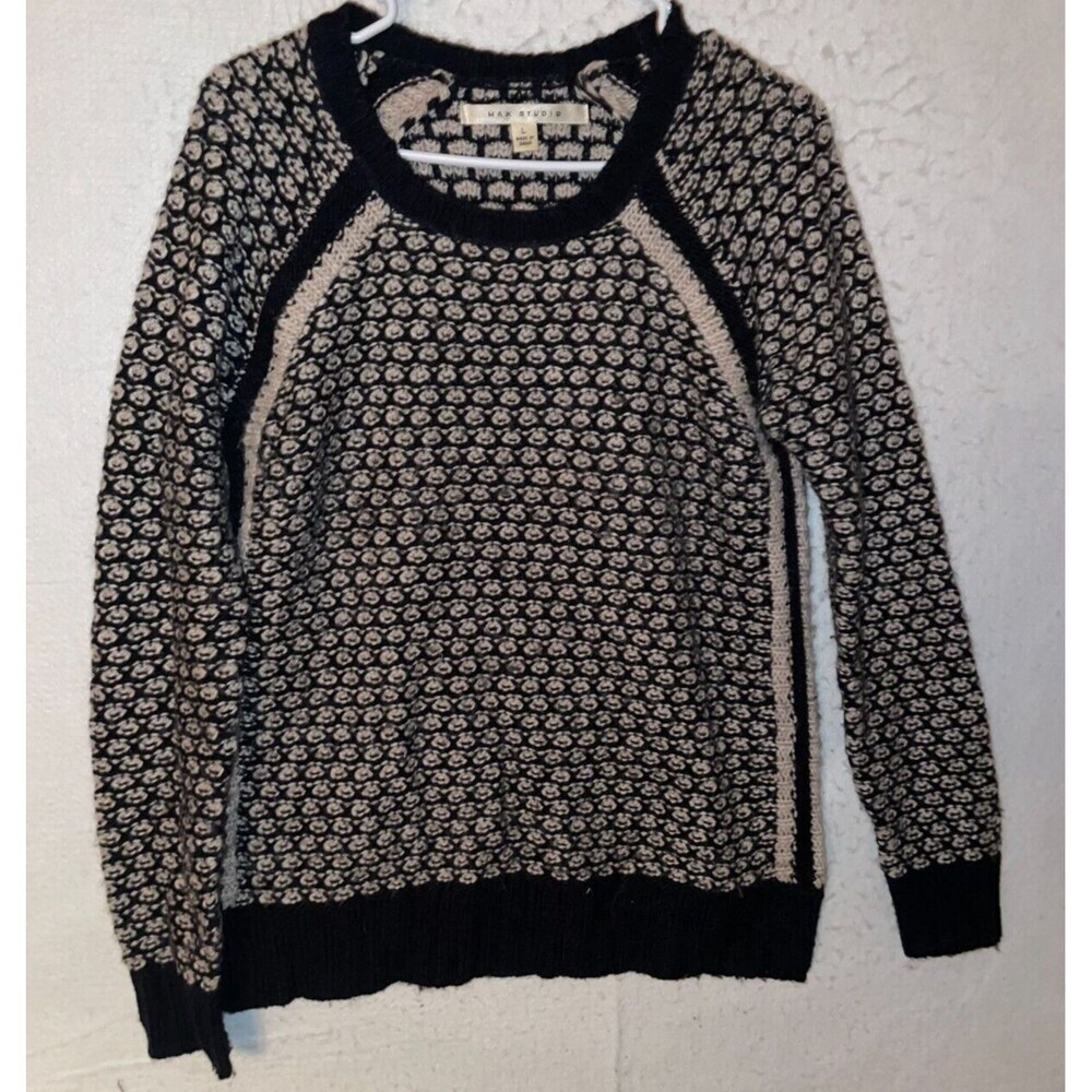 Max Studio Womens sz L Pullover Sweater Long Sleeves Navy White Wool Chunky